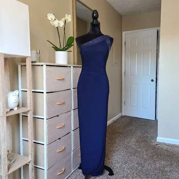 Vince Camuto Dresses & Skirts - Vince Camuto Evening, Wedding, Formal Gown Dark/Navy Blue